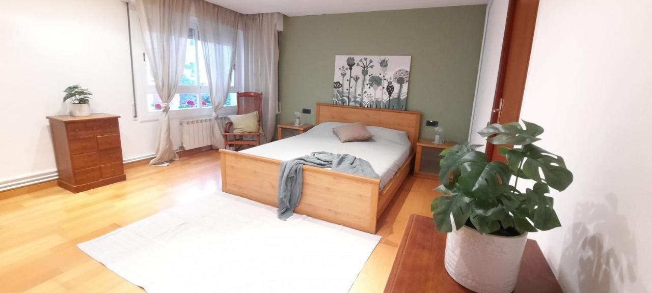 Bright Apartment Near The Beach And Barcelona By Train ماسنو المظهر الخارجي الصورة